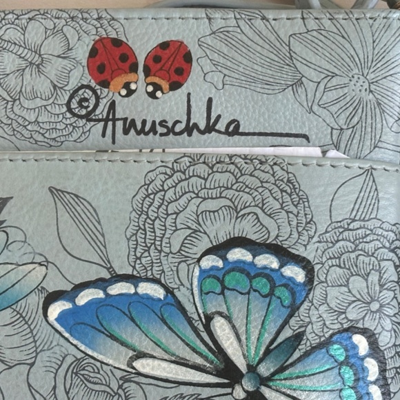 New Designer Anuschka Light Blue Floral Genuine Leather Shoulder Bag & Crossbody - Picture 7 of 11